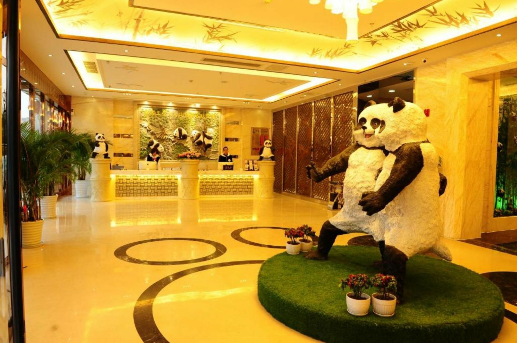 Chengdu Panda Prince Culture Hotel Exteriör bild